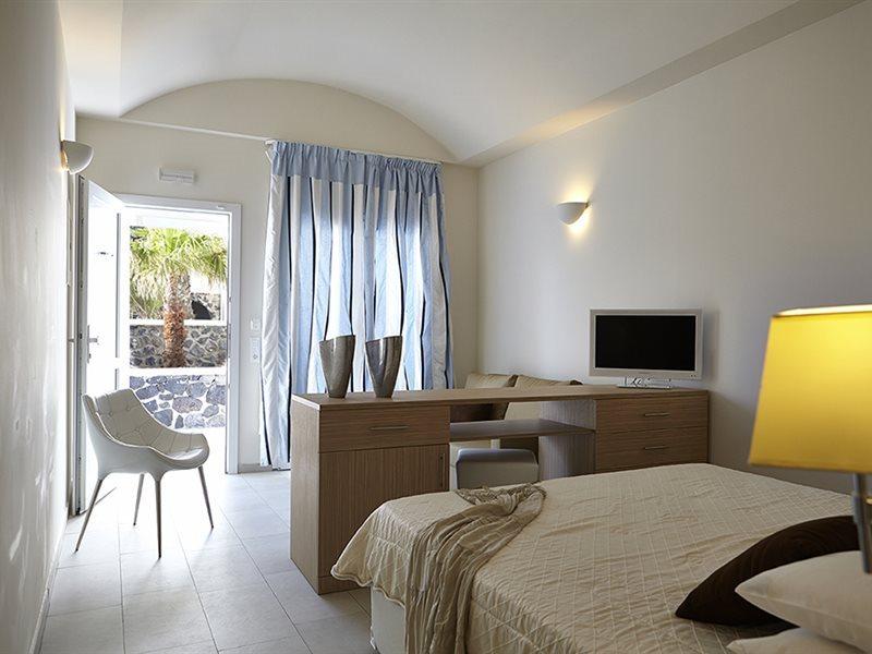 Orizontes Santorini 酒店 4*