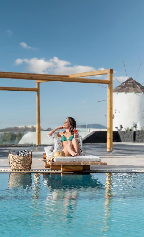 Orizontes Santorini Pírgos
