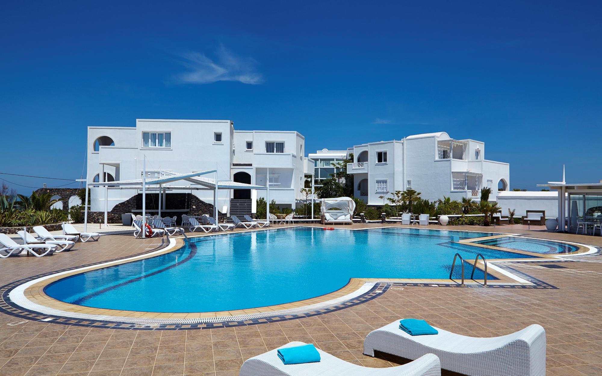 Orizontes Santorini 4* Pýrgos