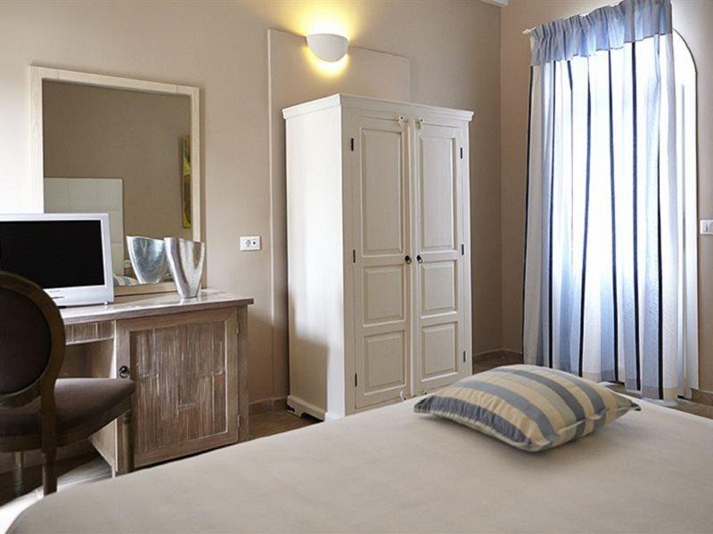 Orizontes Santorini Hotel Pýrgos