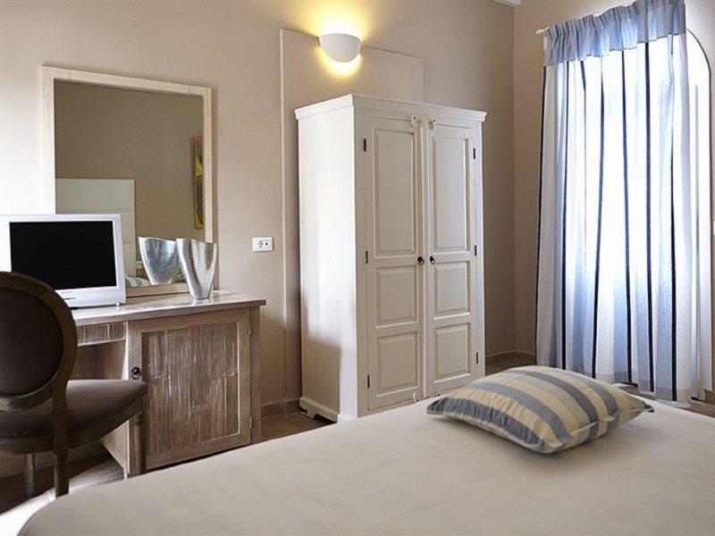Orizontes Santorini 4* Πύργος
