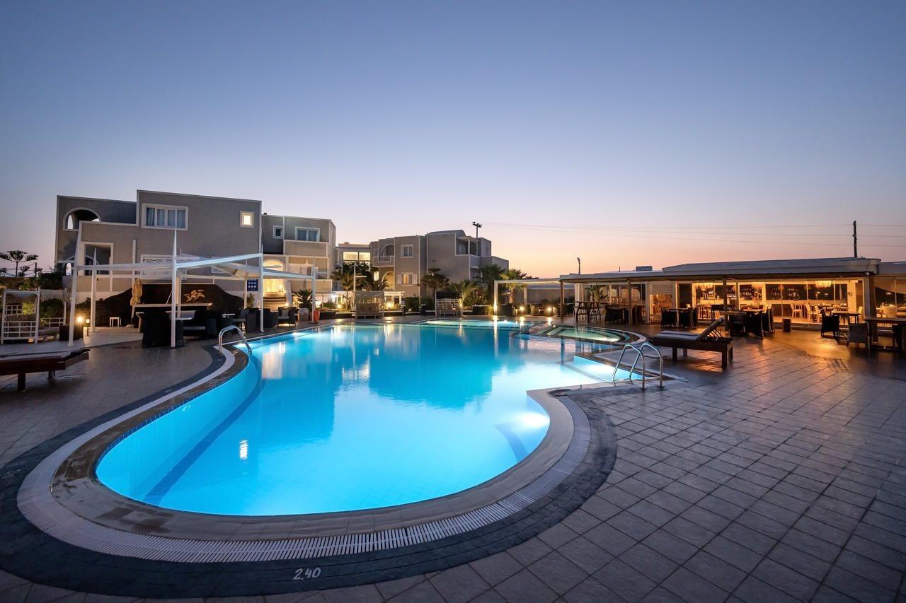 Ξενοδοχείο Orizontes Santorini 4*