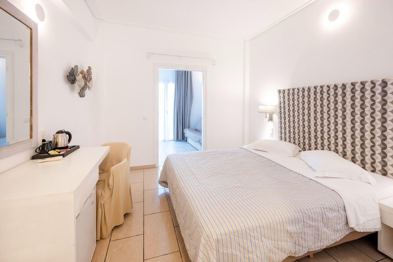Orizontes Santorini 4* Pýrgos