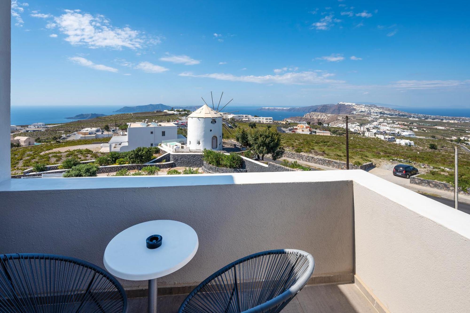Orizontes Santorini Ξενοδοχείο 4*